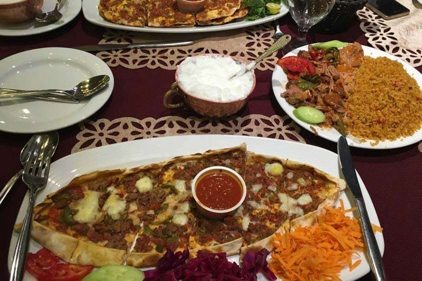 رستوران ترکی اووا