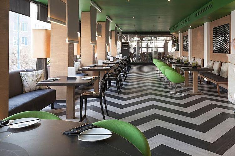 رستوران مانسون